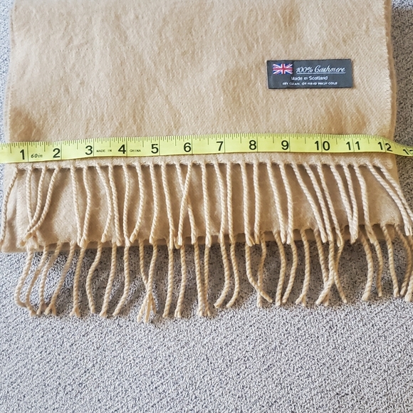 100% Cashmere Unbranded tan 12"x65" - Picture 6 of 7